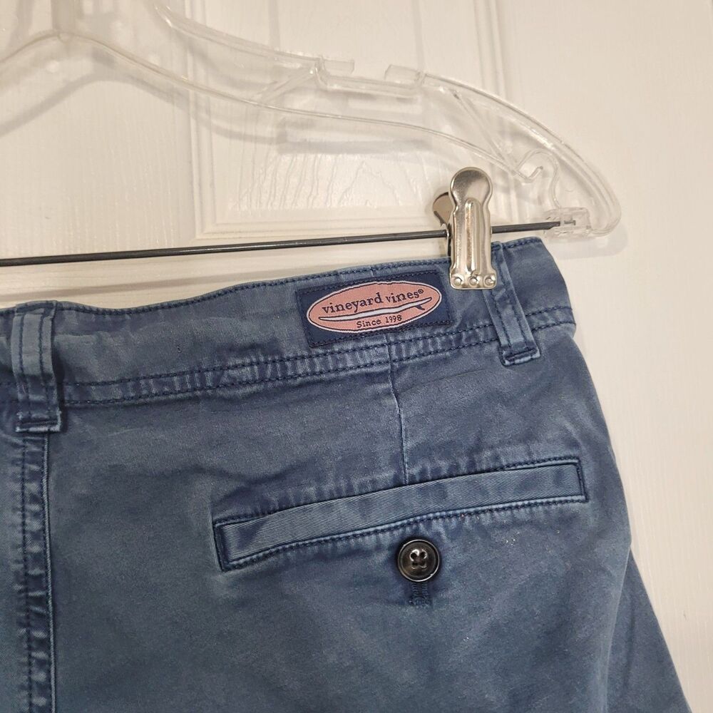 Vineyard Vines size 30 men shorts distressed pockets zip button - Picture 3 of 7